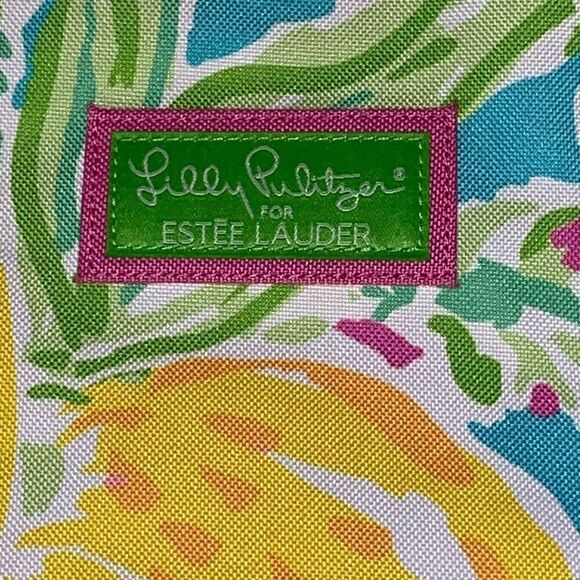 Lilly Pulitzer for Estee Lauder Tropical Print Lemons Shopping Beach Tote Bag - Picture 2 of 8